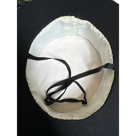 Vintage Black Cordobes, flamenco, Equestrian Hat with wide brim and pom poms - Picture 11 of 12